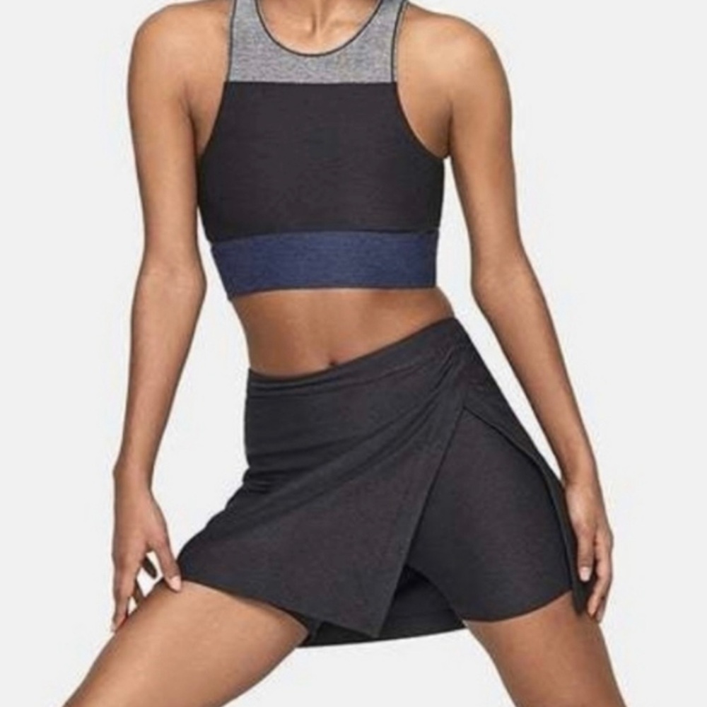 🆕 Outdoor Voices Court Skort Charcoal